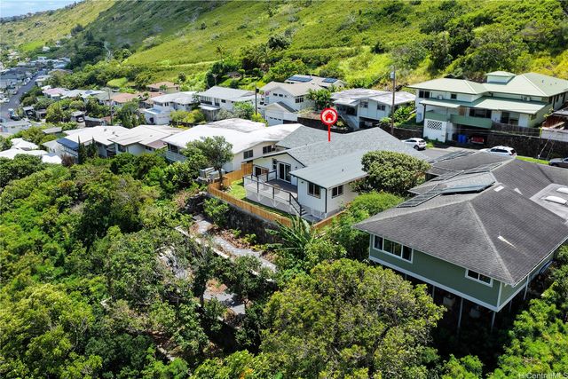 907 Ahuwale Street, Honolulu, HI 96821