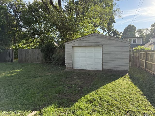 1522 Linden Street, Indianapolis, IN 46203