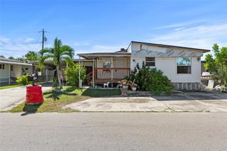 1112 51ST AVENUE DRIVE W, Bradenton, FL 34207