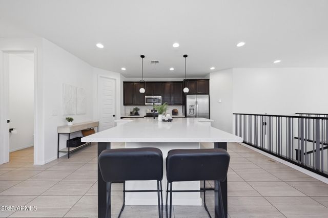 2778 S HARMONY Avenue, Gilbert, AZ 85295