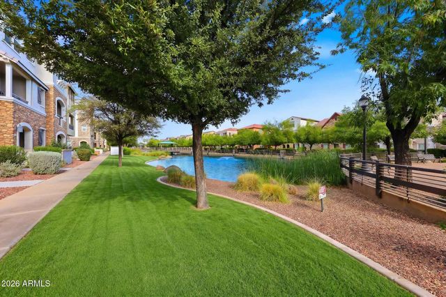 2778 S HARMONY Avenue, Gilbert, AZ 85295
