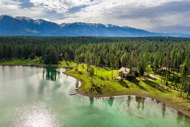1029/1035 Lake Of The Woods Lane, Bigfork, MT 59911