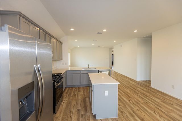 5330 Sleepy Fox Lane, Richmond, TX 77469