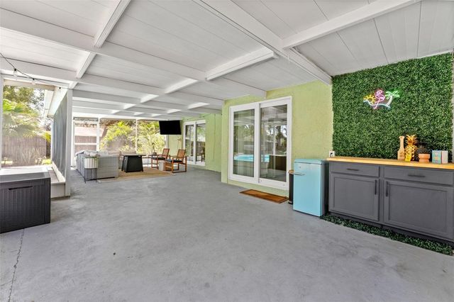 6317 N 22ND STREET, Tampa, FL 33610