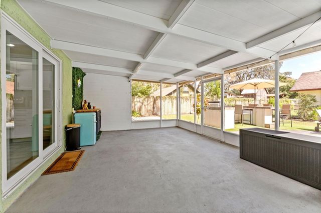 6317 N 22ND STREET, Tampa, FL 33610