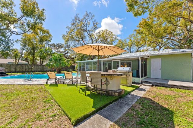 6317 N 22ND STREET, Tampa, FL 33610