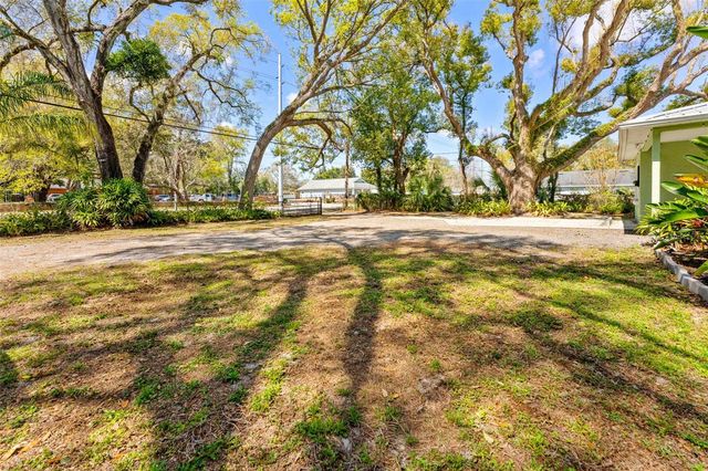 6317 N 22ND STREET, Tampa, FL 33610