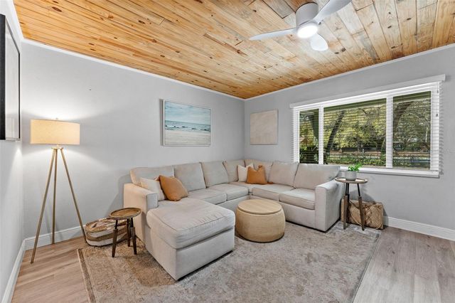 6317 N 22ND STREET, Tampa, FL 33610