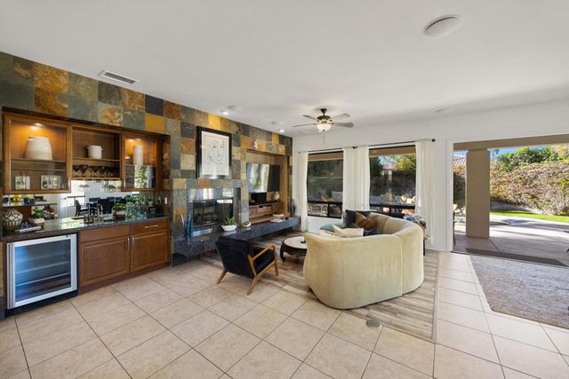 81084 Falling Leaf Court, Indio, CA 92201