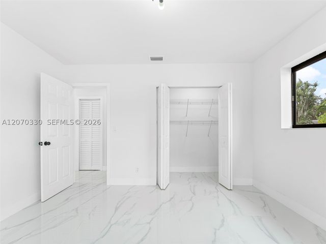 2500 SW 23rd Ter, Miami, FL 33145