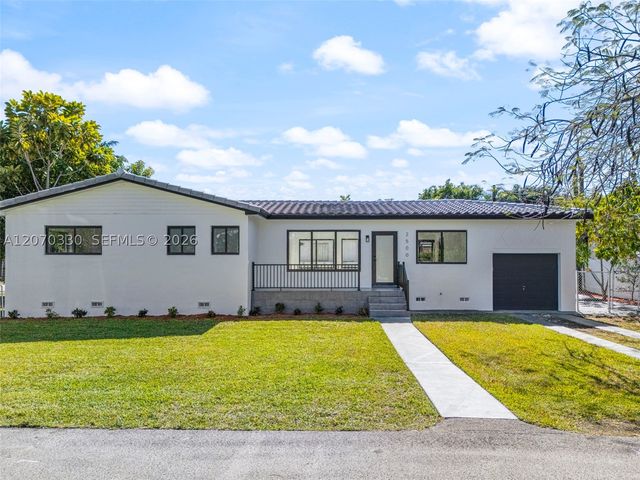 2500 SW 23rd Ter, Miami, FL 33145