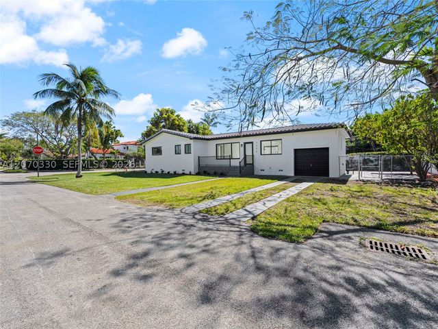 2500 SW 23rd Ter, Miami, FL 33145