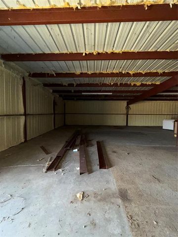 980580 S Highway 99 Road, Prague, OK 74864