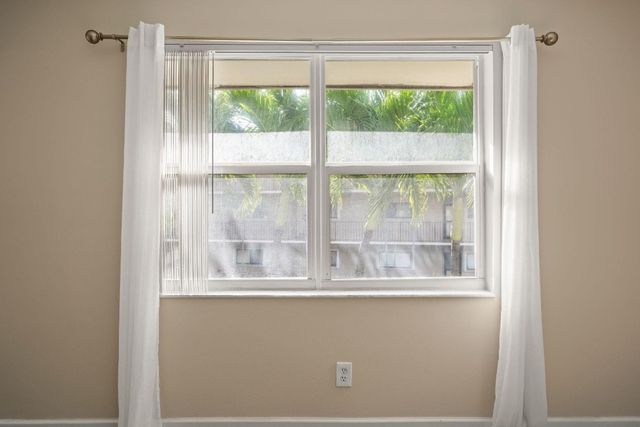 3601 S Ocean Boulevard 406, South Palm Beach, FL 33480