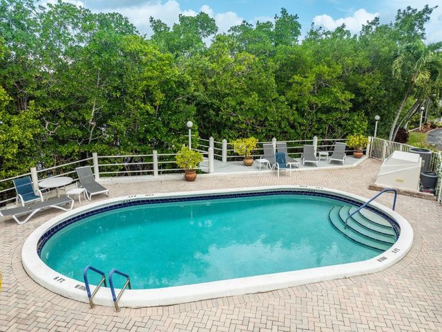 3601 S Ocean Boulevard 406, South Palm Beach, FL 33480