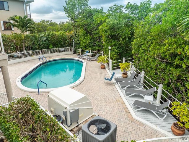 3601 S Ocean Boulevard 406, South Palm Beach, FL 33480