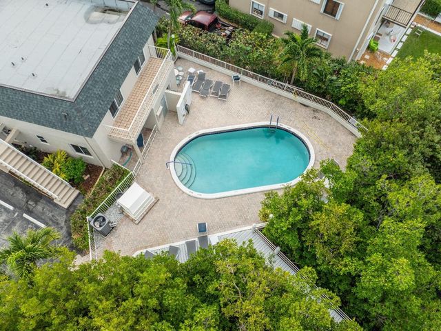 3601 S Ocean Boulevard 406, South Palm Beach, FL 33480