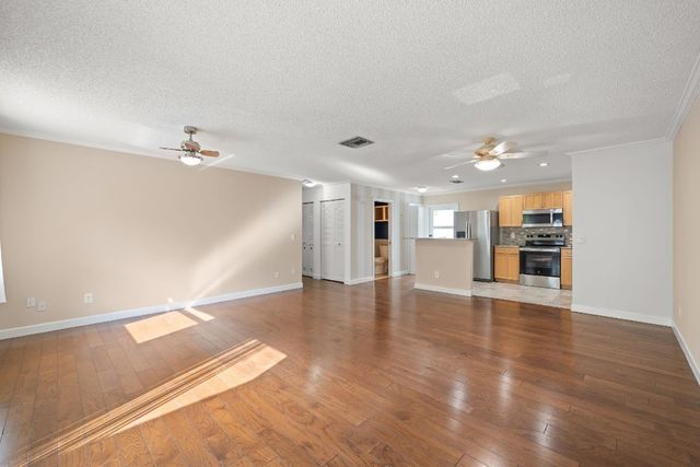 3601 S Ocean Boulevard 406, South Palm Beach, FL 33480