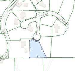 Brittany Court, Middlebury, IN 46540