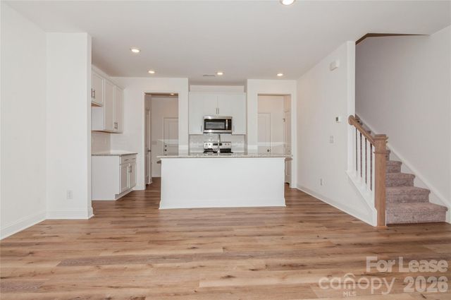 6006 Cedar Chip Way, Matthews, NC 28105