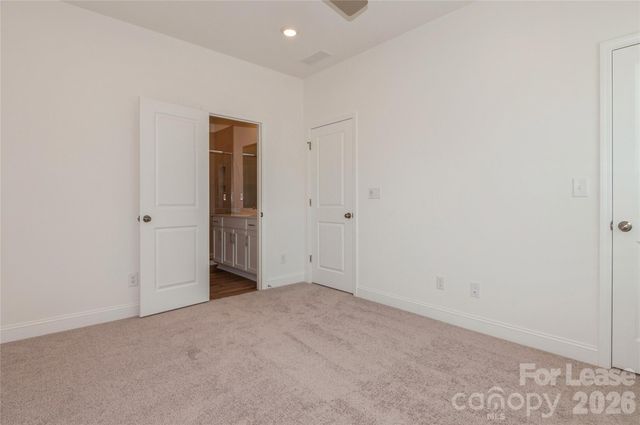 6006 Cedar Chip Way, Matthews, NC 28105
