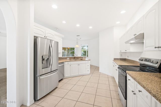 25 Fenimore Lane, Palm Coast, FL 32137