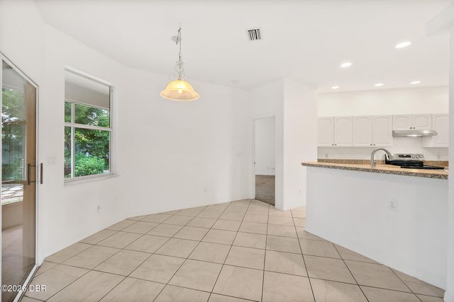 25 Fenimore Lane, Palm Coast, FL 32137