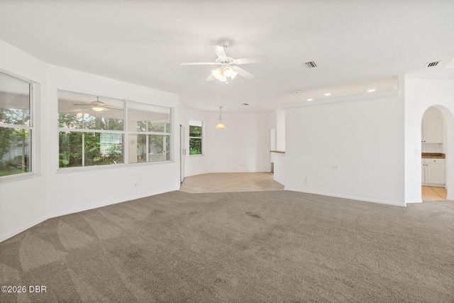 25 Fenimore Lane, Palm Coast, FL 32137