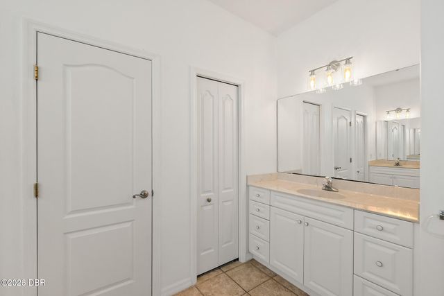25 Fenimore Lane, Palm Coast, FL 32137