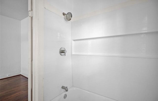 2421 Isabella Street, Houston, TX 77004