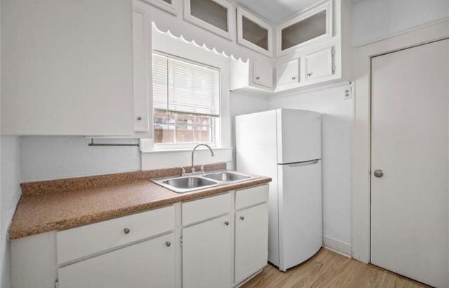 2421 Isabella Street, Houston, TX 77004