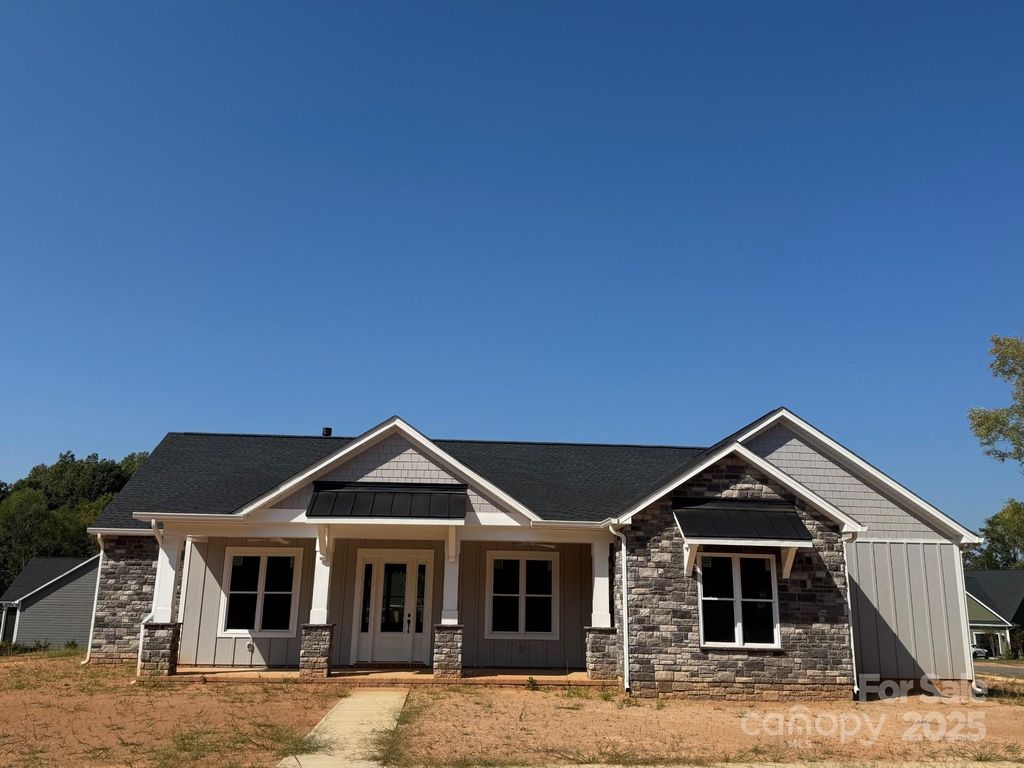 12821 Mayes Road, Huntersville, NC 28078