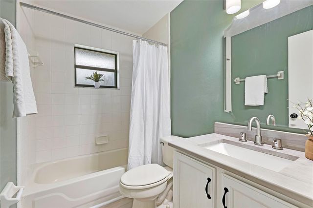 2333 SWEETWATER BOULEVARD, St Cloud, FL 34772