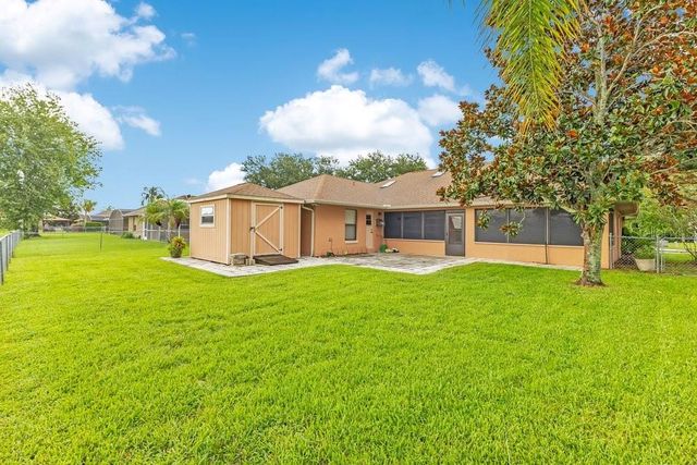 2333 SWEETWATER BOULEVARD, St Cloud, FL 34772