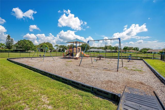 2333 SWEETWATER BOULEVARD, St Cloud, FL 34772