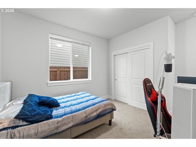 652 Sw 49TH Dr, Gresham, OR 97080