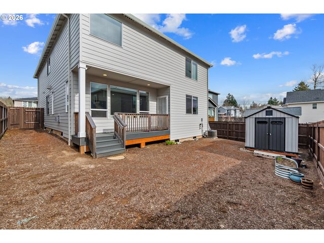 652 Sw 49TH Dr, Gresham, OR 97080