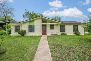 9106 Slayton DR, Austin, TX 78753