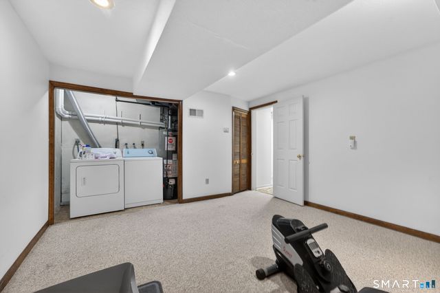 6 Lakeview Drive 6, Branford, CT 06405