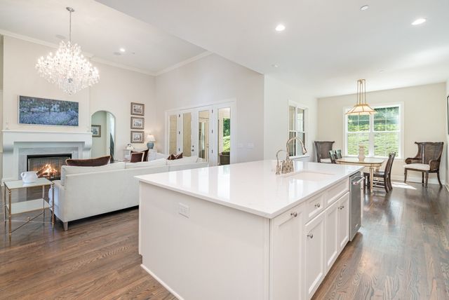 2036 Bocage Cir, Nolensville, TN 37135