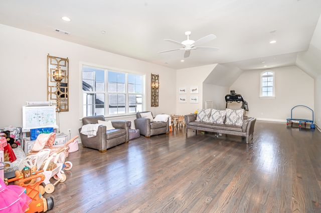 2036 Bocage Cir, Nolensville, TN 37135