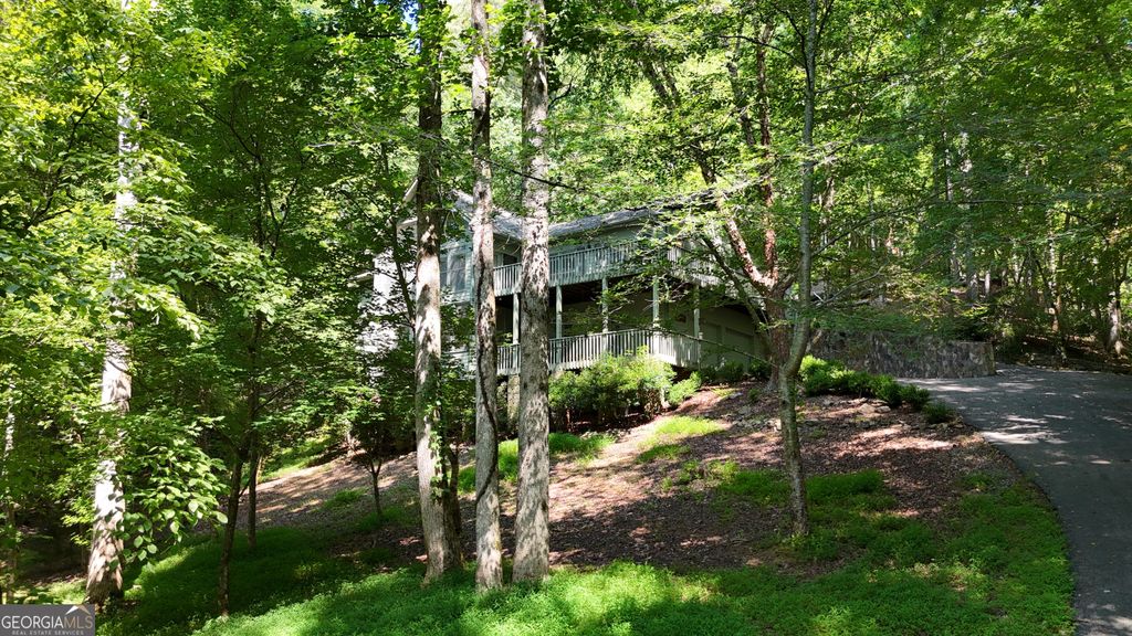 916 Sautee Trail, Sautee Nacoochee, GA 30571