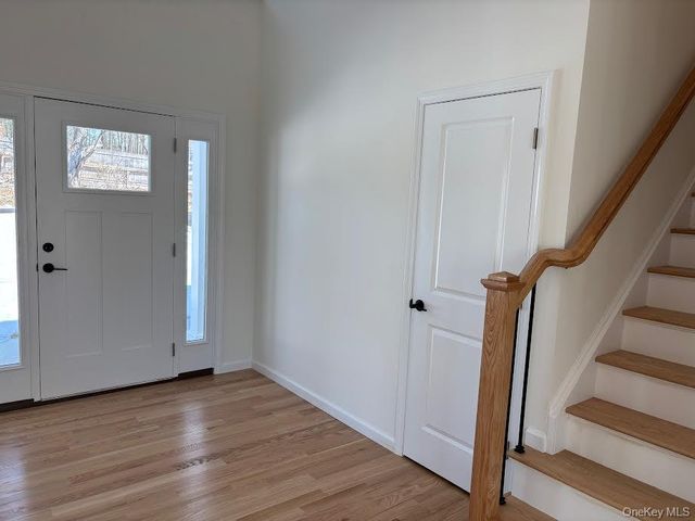 4 Rosewood Lane, Salisbury Mills, NY 12553