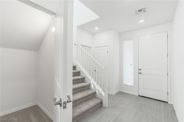 7685 Vibrant Peak Avenue, Las Vegas, NV 89113