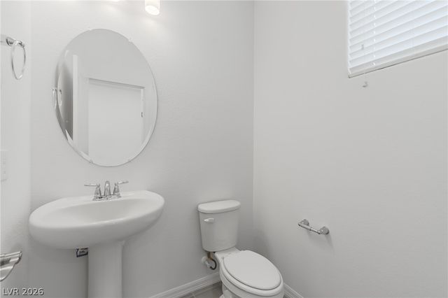 7685 Vibrant Peak Avenue, Las Vegas, NV 89113