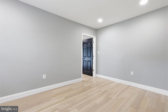 340 W BROAD ST, Hatfield, PA 19440