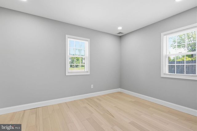 340 W BROAD ST, Hatfield, PA 19440