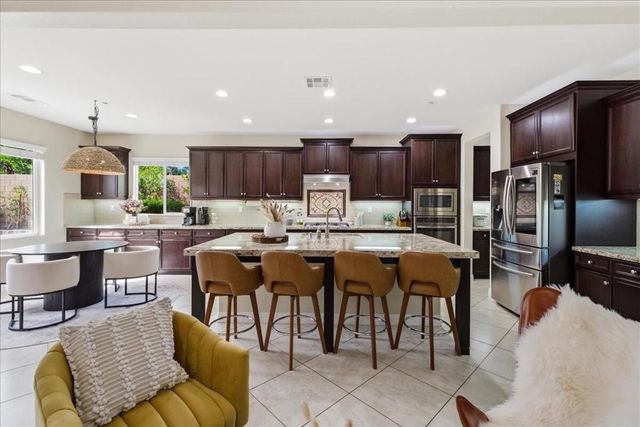 73743 Picasso Drive, Palm Desert, CA 92211