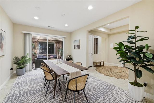 73743 Picasso Drive, Palm Desert, CA 92211