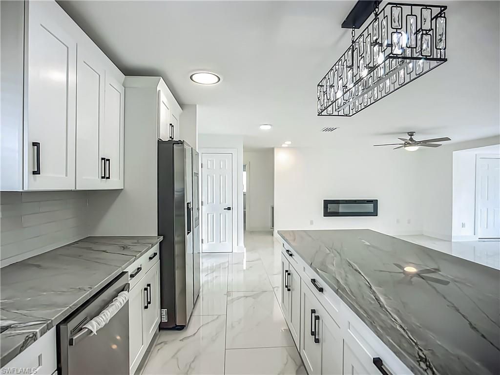 Image 10 of property listing at 1428 Vendome CT, Cape Coral, FL 33904